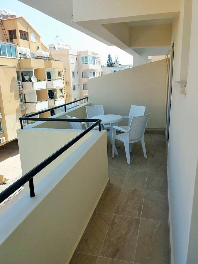 Apartment 301 Carisa Napa - Holiday Flats Larnaca Exteriör bild